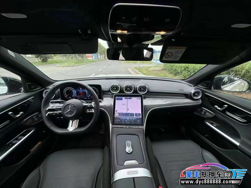 23年奔驰C轿车抵押车出售