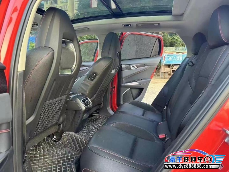 19年领克01轿车抵押车出售