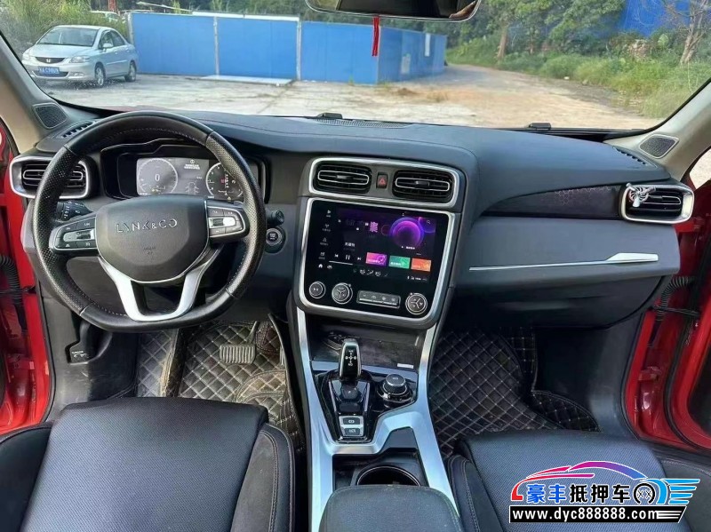 19年领克01轿车抵押车出售