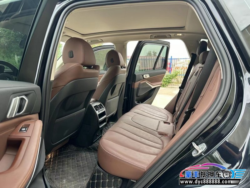 21年宝马X5SUV抵押车出售