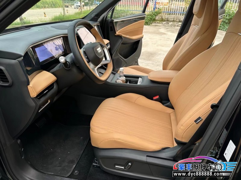 24年吉利银河L7轿车抵押车出售