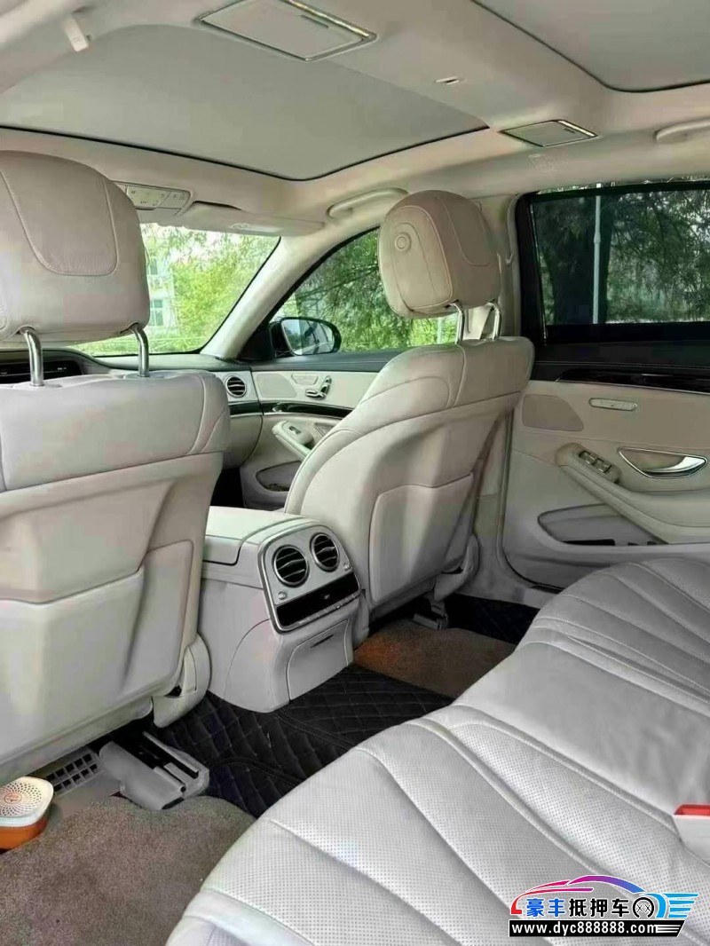 17年奔驰S轿车抵押车出售