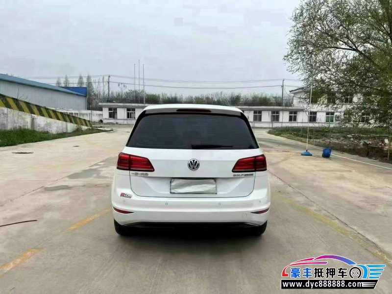 18年大众高尔夫轿车抵押车出售