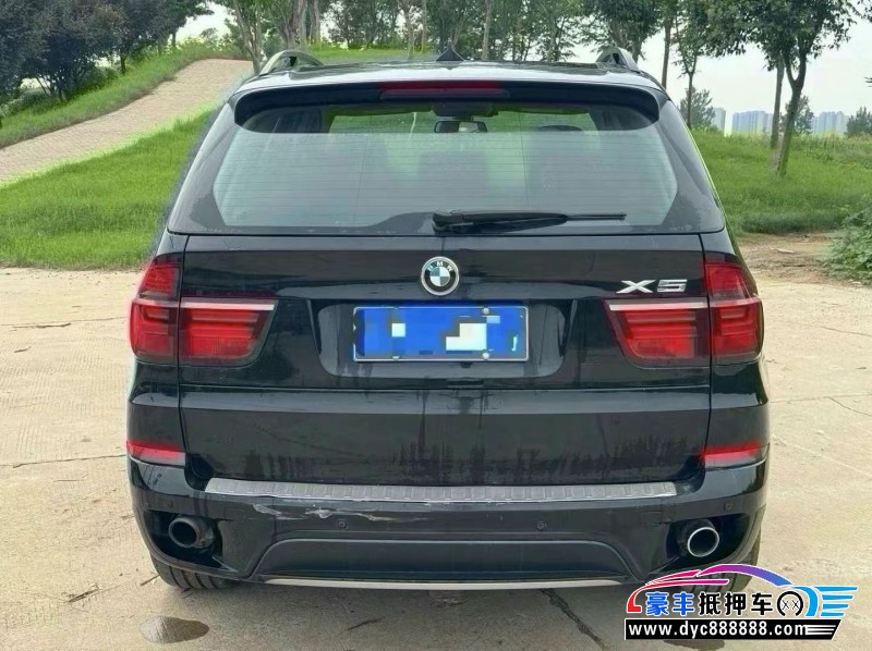 13年宝马X5轿车抵押车出售