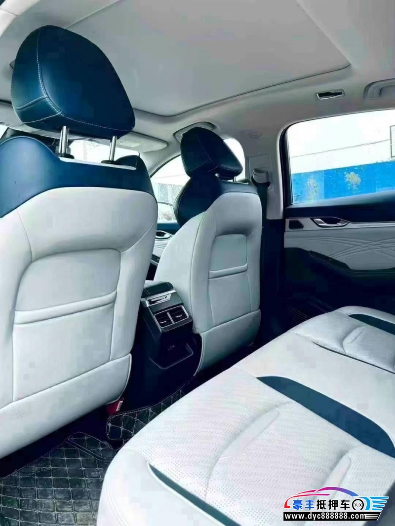 21年吉利星瑞轿车抵押车出售