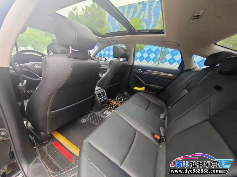 22年本田雅阁轿车抵押车出售