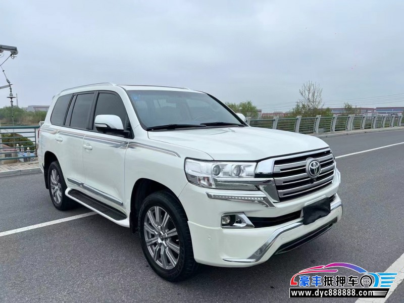 18年丰田兰德酷路泽（陆巡）轿车抵押车出售