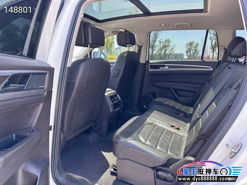 18年大众途昂轿车抵押车出售