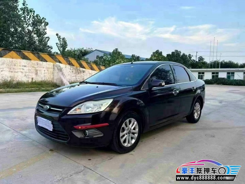 13年福特福克斯轿车抵押车出售