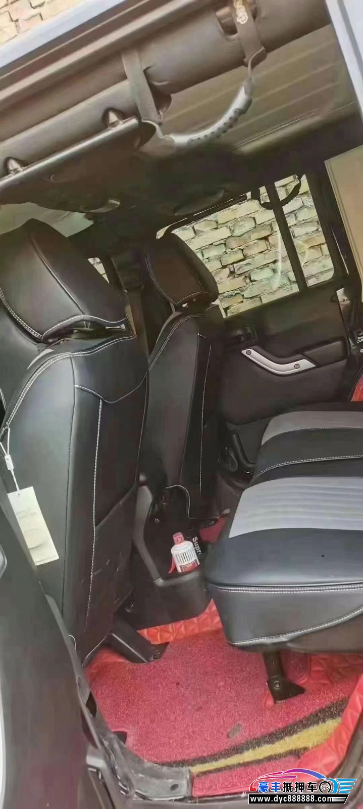 17年Jeep牧马人轿车抵押车出售