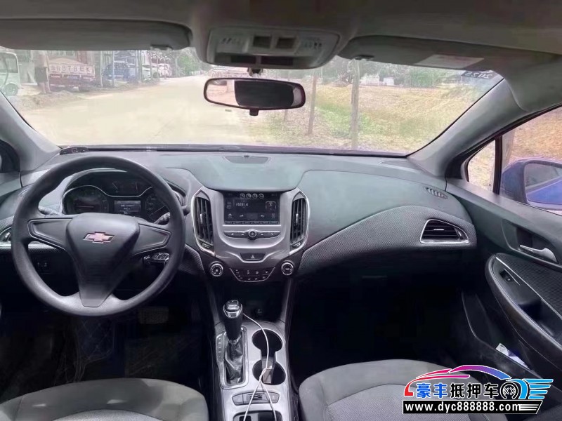 17年雪佛兰科鲁兹轿车抵押车出售