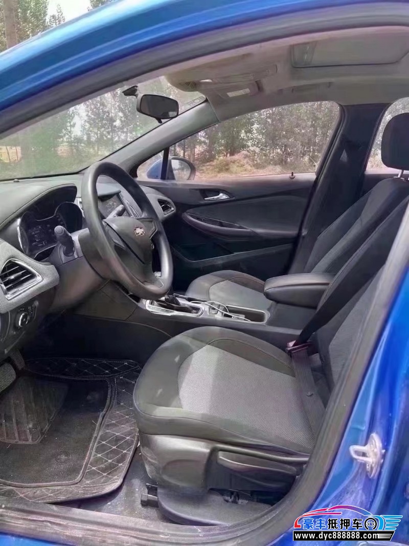 17年雪佛兰科鲁兹轿车抵押车出售