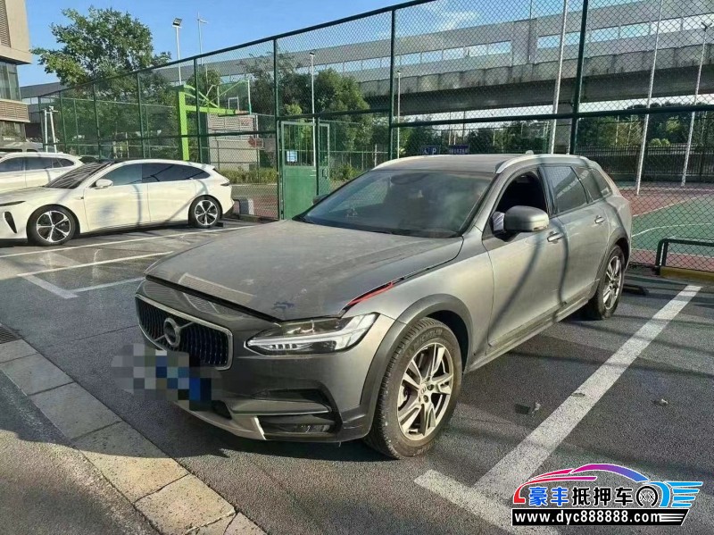 19年沃尔沃v90轿车抵押车出售