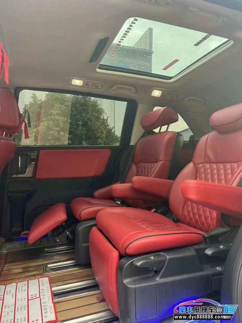 18年本田艾力绅轿车抵押车出售