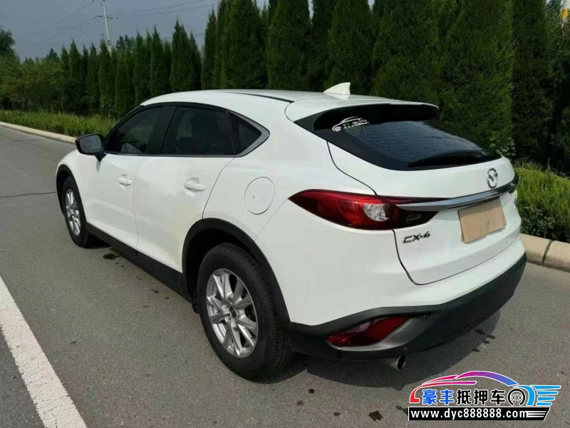 18年马自达CX-4轿车抵押车出售