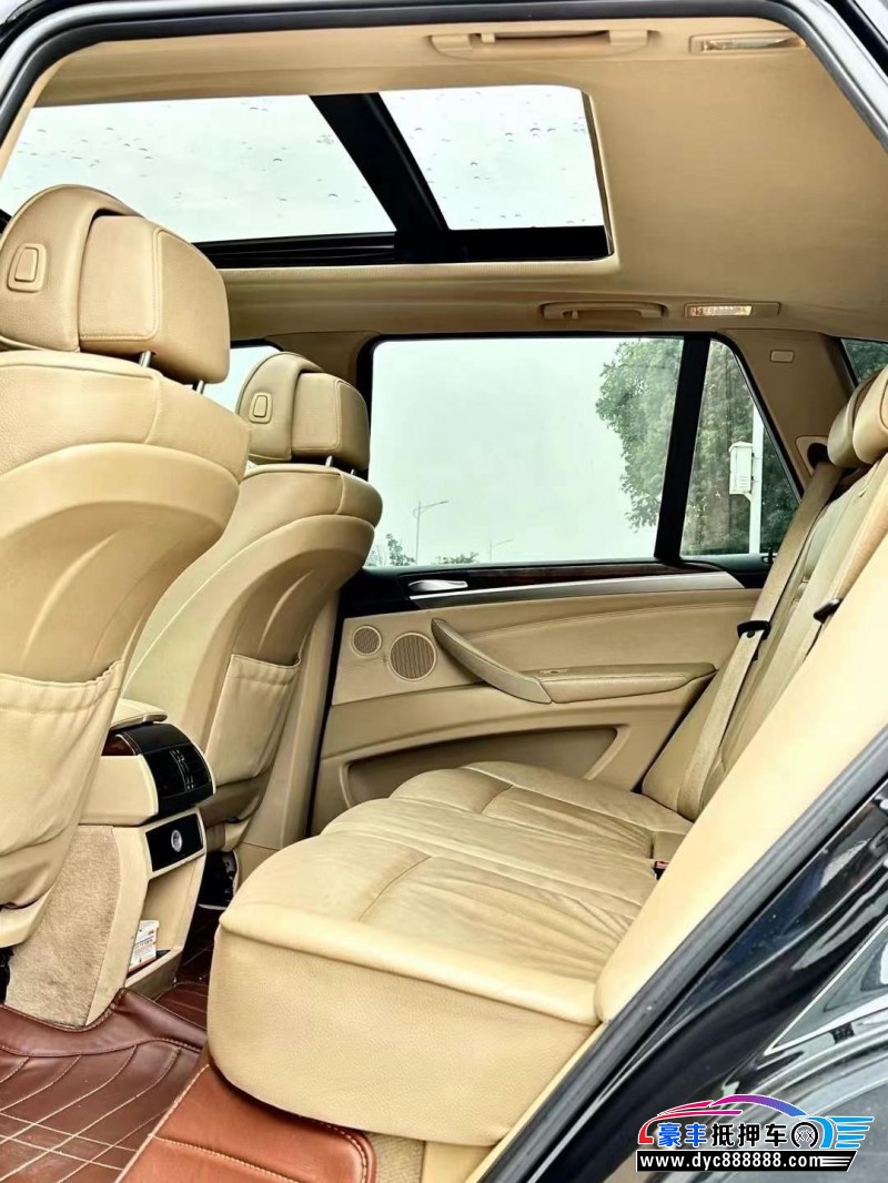 10年宝马X5轿车抵押车出售