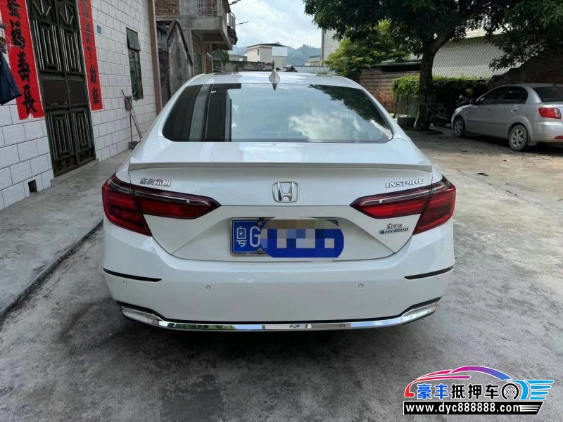 20年本田雅阁轿车抵押车出售