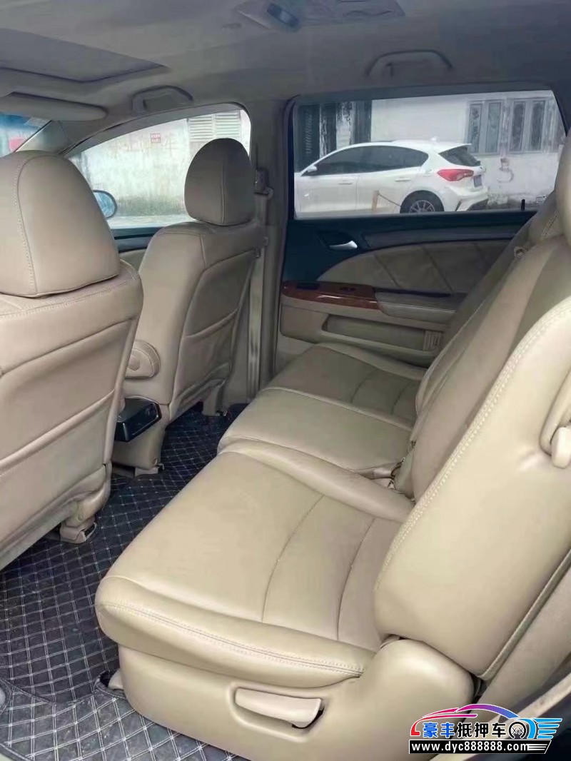 09年本田奥德赛轿车抵押车出售