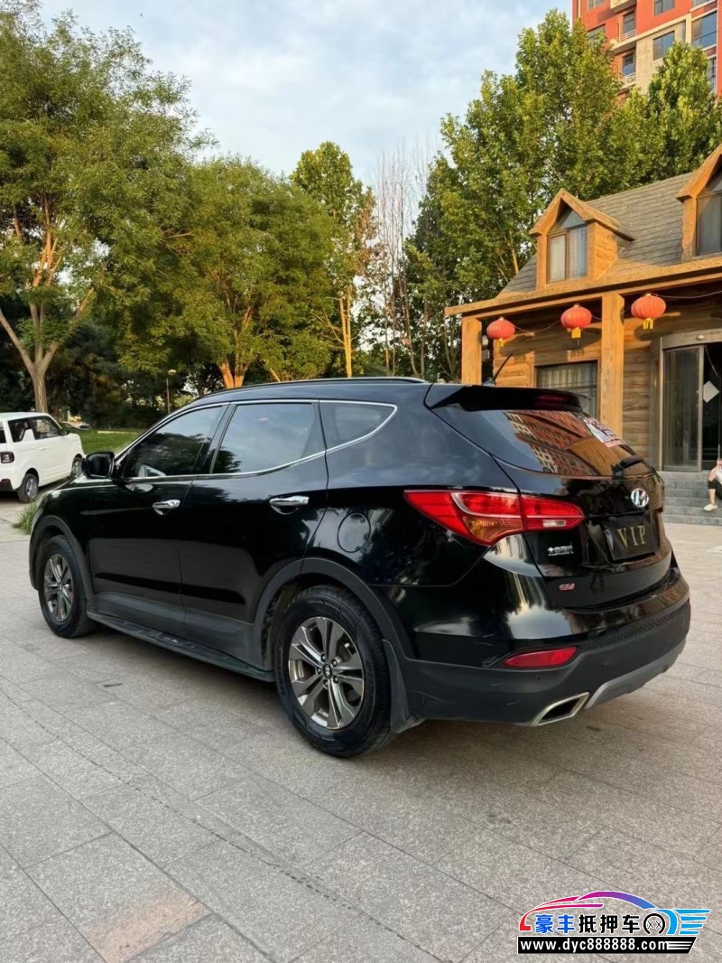 14年现代圣达菲轿车抵押车出售