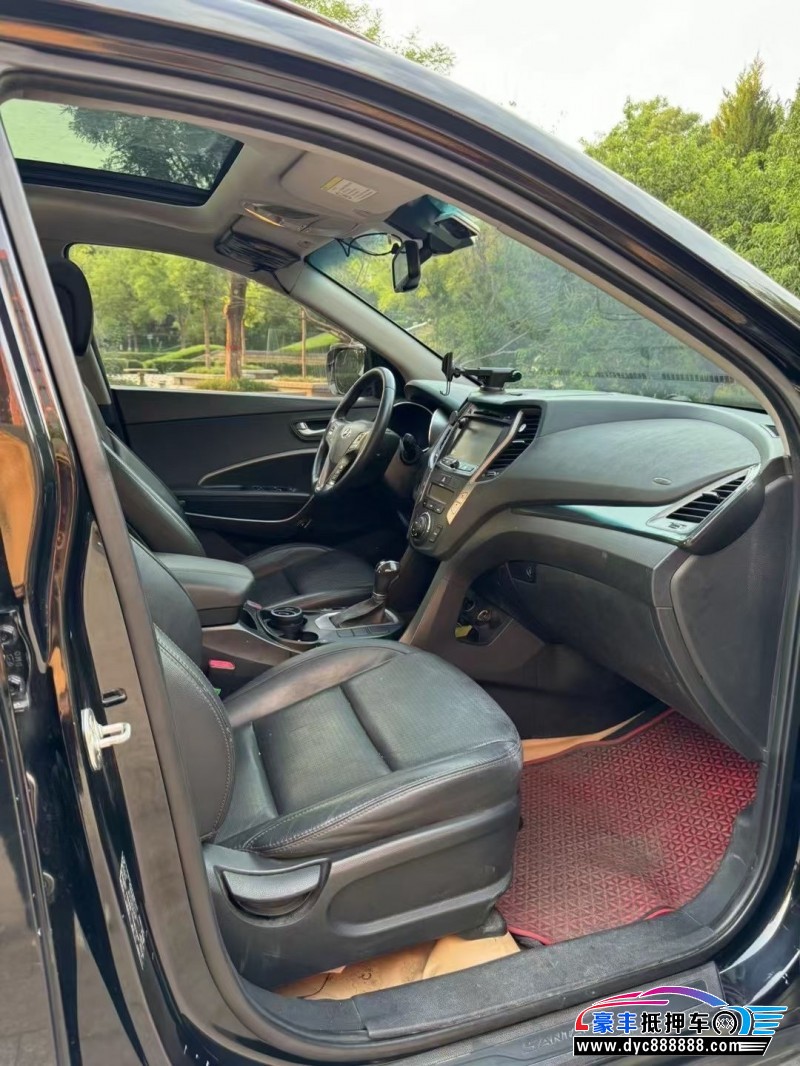 14年现代圣达菲轿车抵押车出售