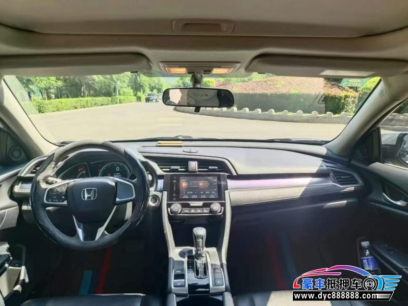 17年本田思域轿车抵押车出售