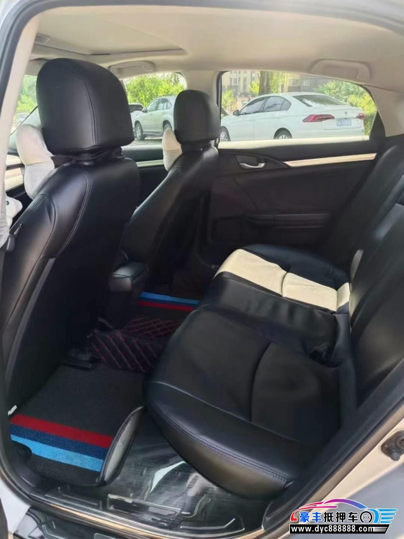 17年本田思域轿车抵押车出售