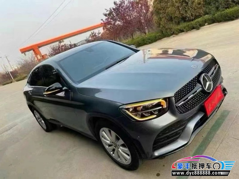 20年奔驰GLC轿车抵押车出售