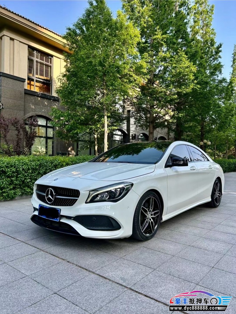 17年奔驰CLA轿车抵押车出售