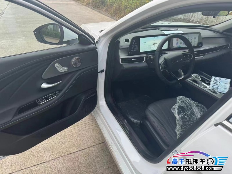 24年奇瑞风云轿车抵押车出售