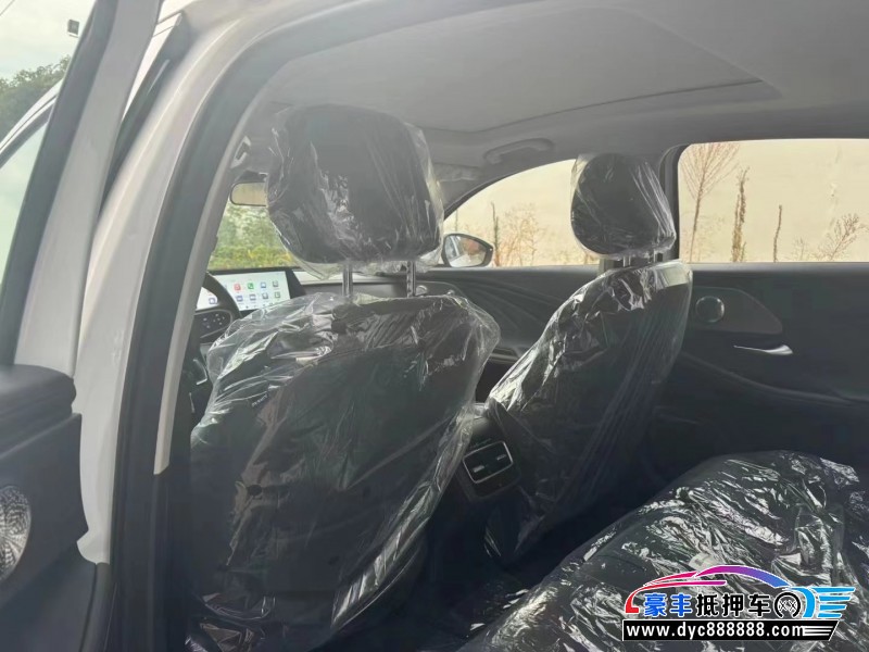 24年奇瑞风云轿车抵押车出售