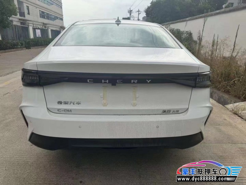 24年奇瑞风云轿车抵押车出售