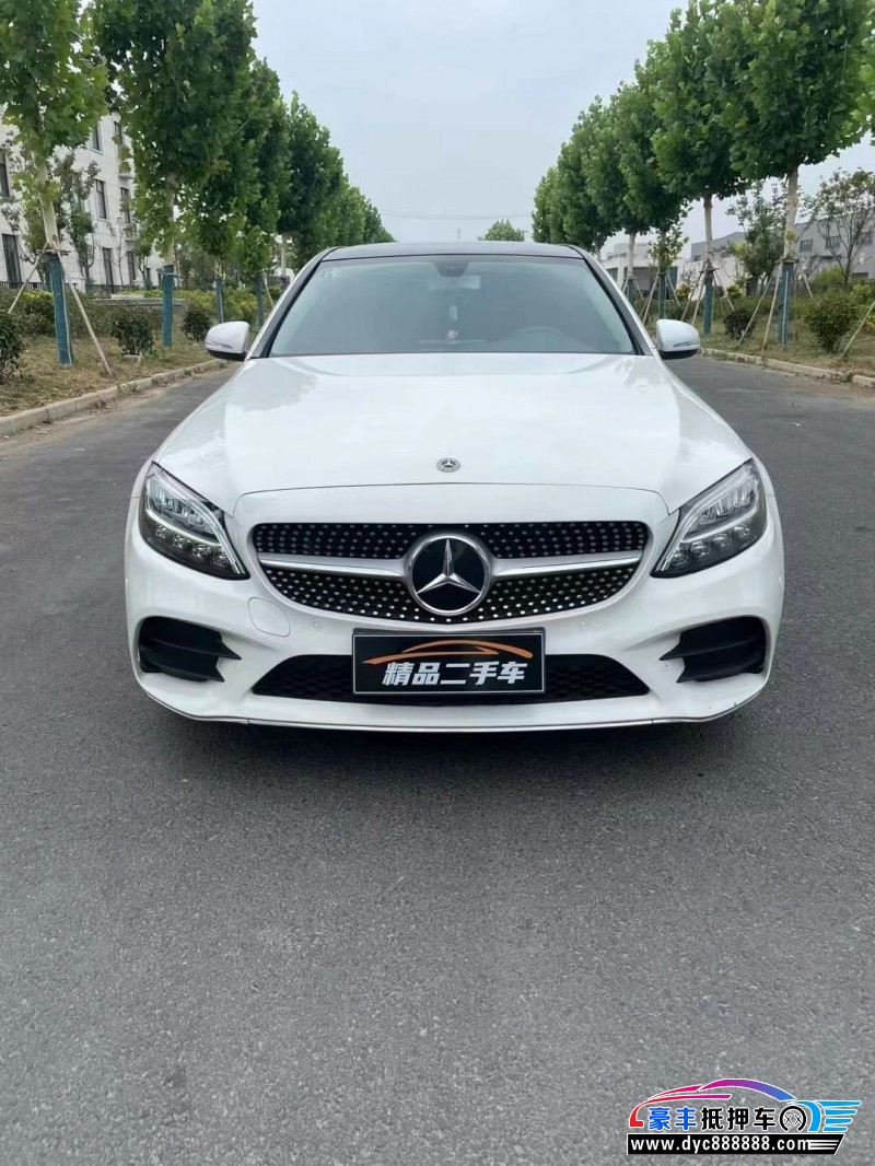 20年奔驰C轿车抵押车出售