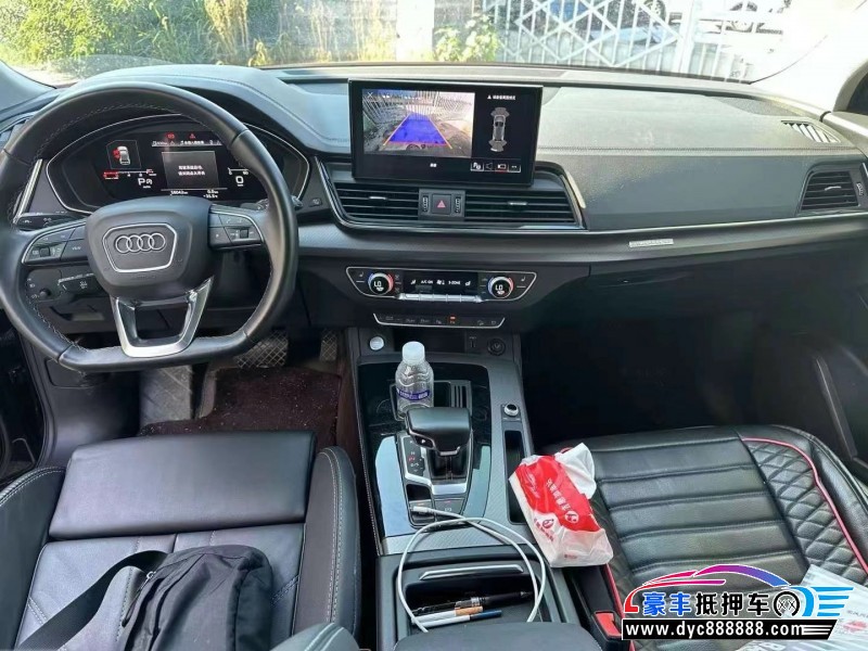 22年奥迪Q5轿车抵押车出售