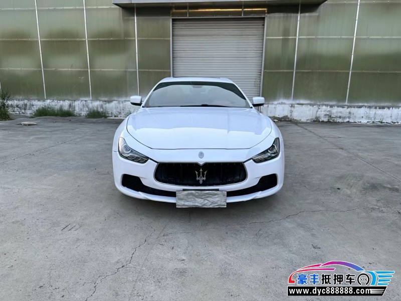 17年玛莎拉蒂Ghibli轿车抵押车出售