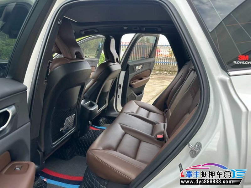 23年沃尔沃XC60轿车抵押车出售
