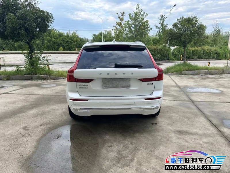 23年沃尔沃XC60轿车抵押车出售