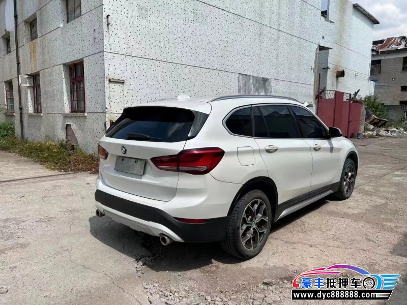 21年宝马X1轿车抵押车出售
