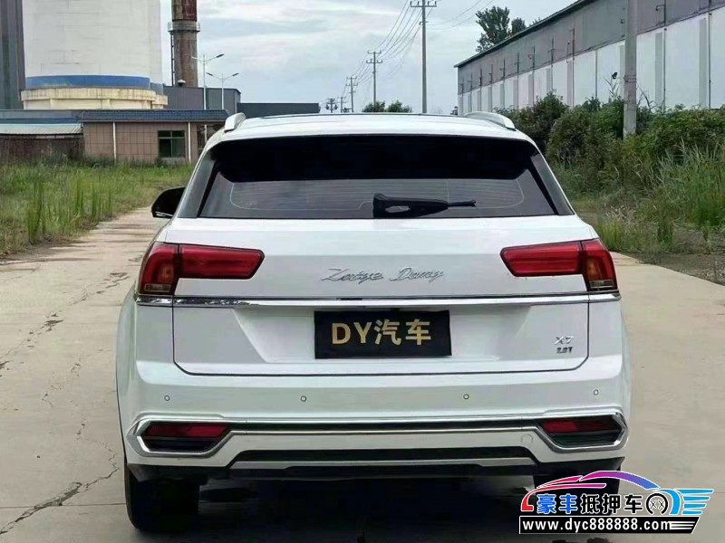 19年众泰大迈X7轿车抵押车出售