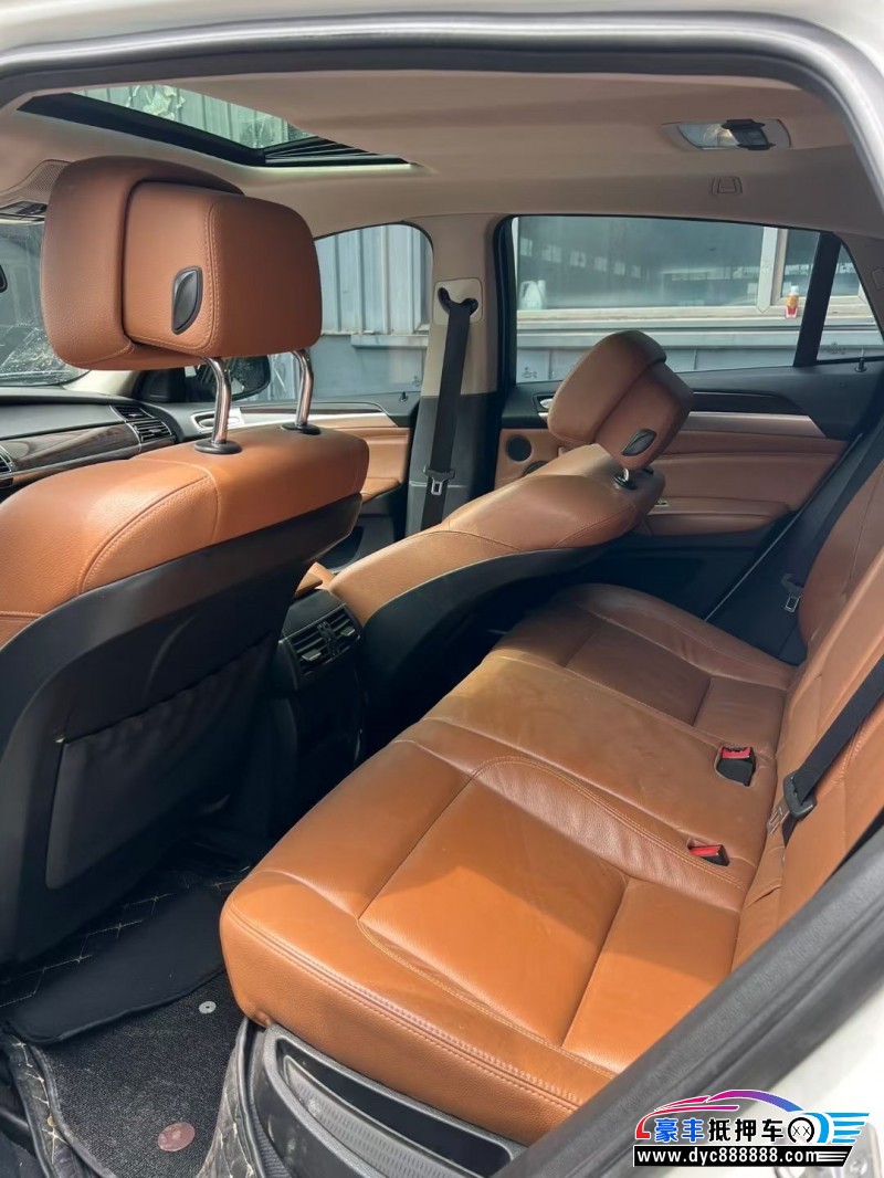 15年宝马X6轿车抵押车出售