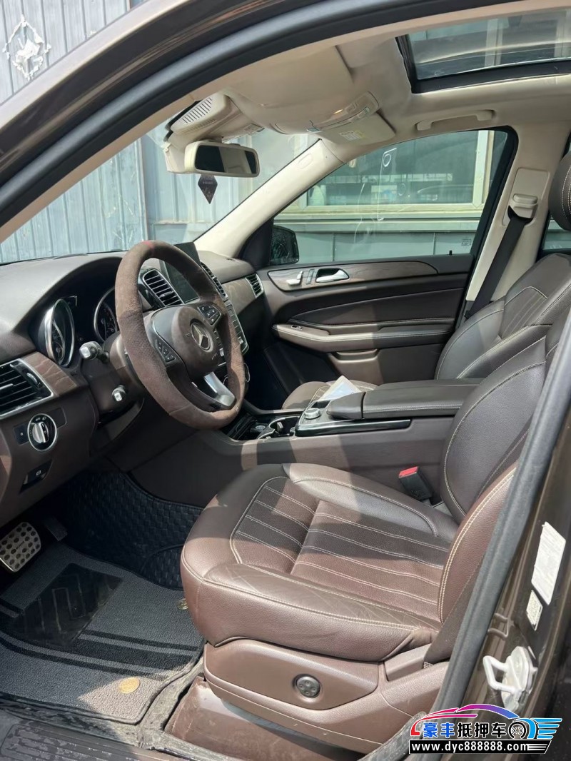 17年奔驰GLE轿车抵押车出售