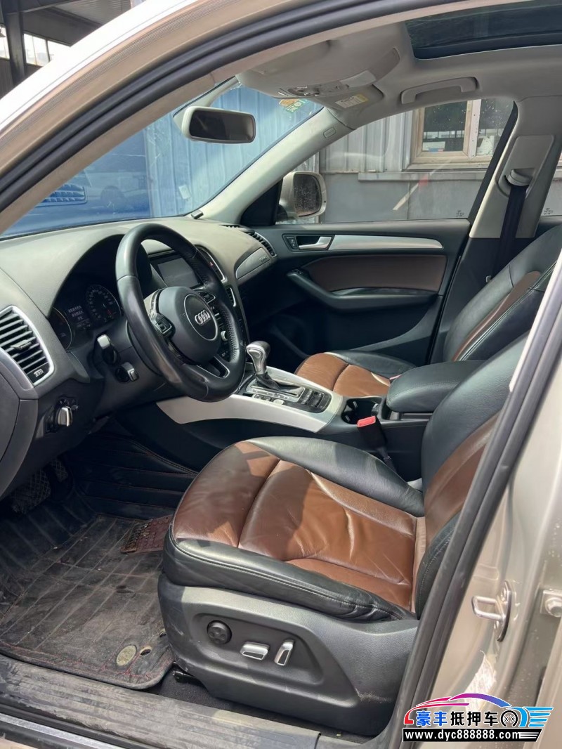 15年奥迪Q5轿车抵押车出售