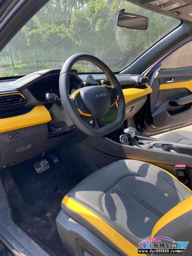 23年东风风神奕炫轿车抵押车出售