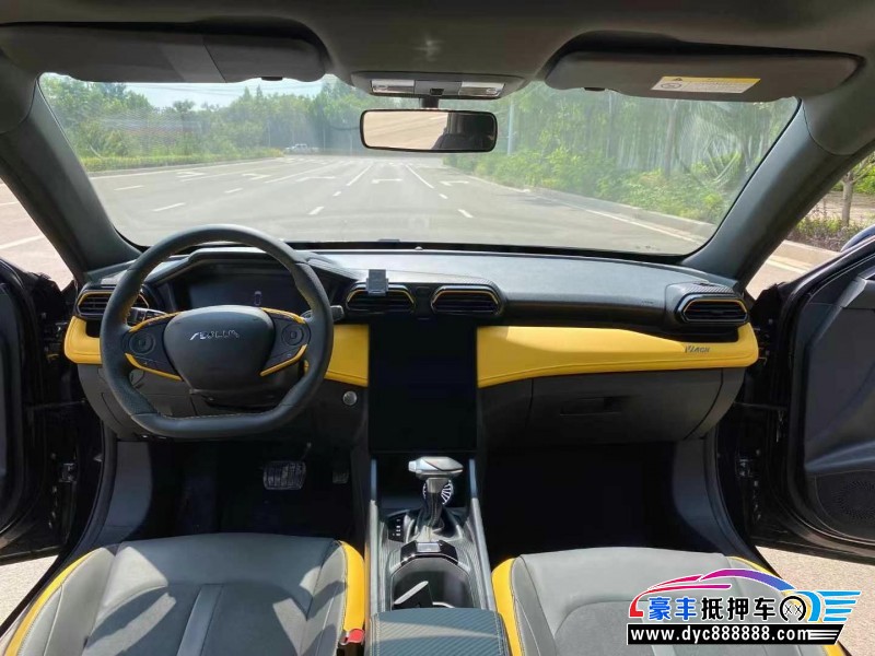 23年东风风神奕炫轿车抵押车出售