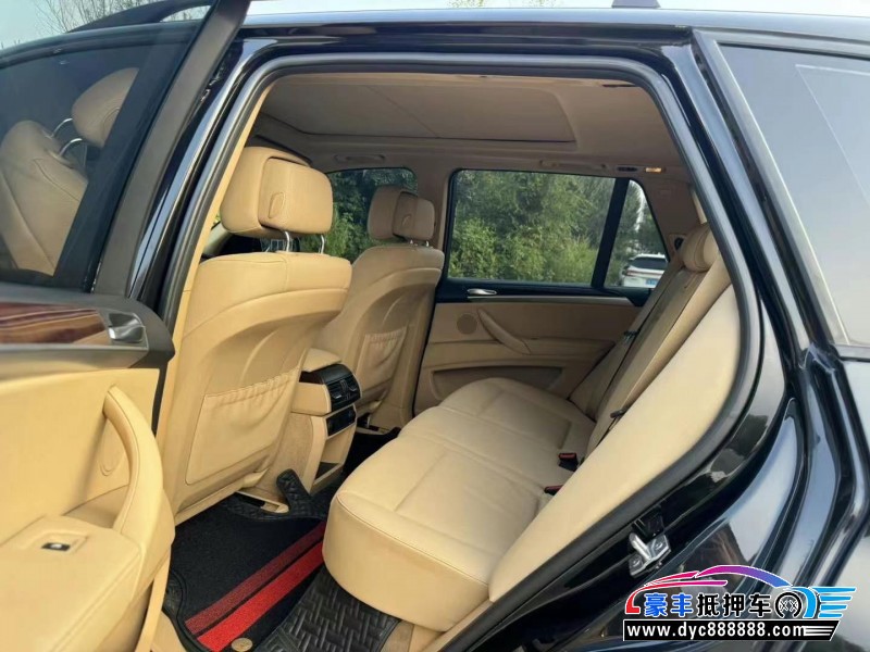 13年宝马X5轿车抵押车出售