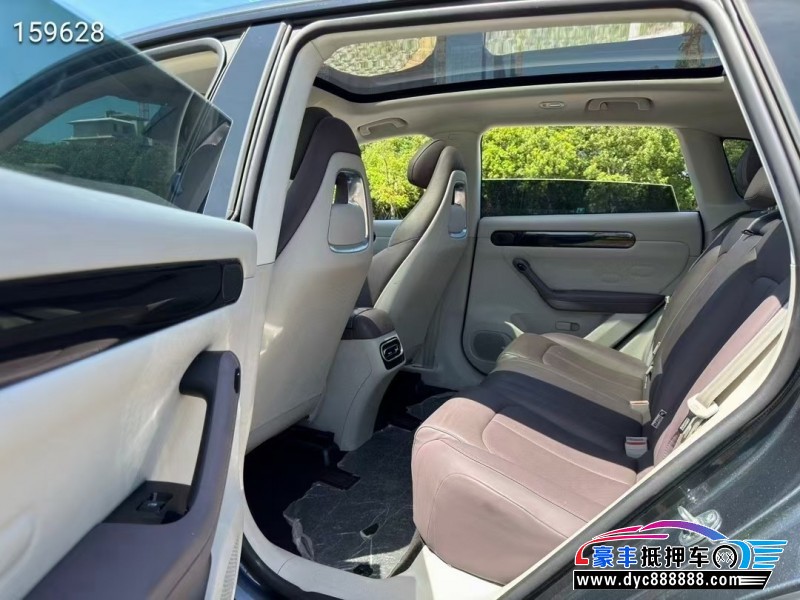 23年零跑C11轿车抵押车出售