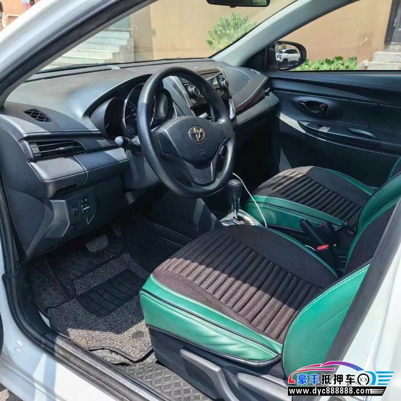 18年丰田YARiS L 致享轿车抵押车出售
