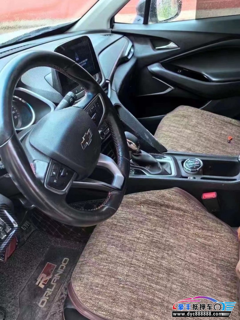 19年雪佛兰沃兰多轿车抵押车出售