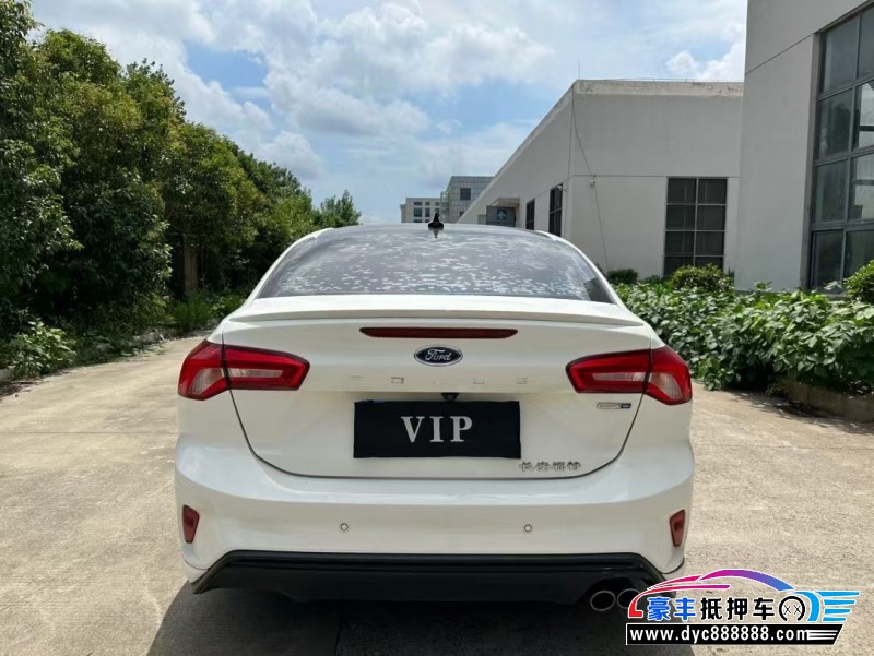 21年福特福克斯轿车抵押车出售