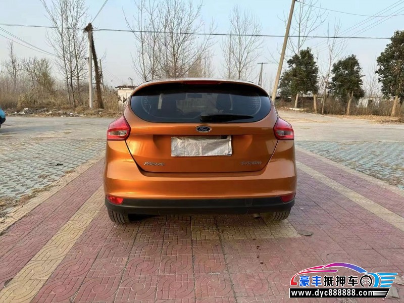 17年福特福克斯轿车抵押车出售