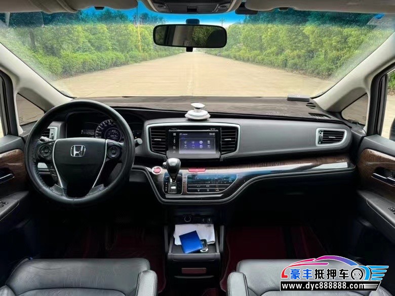 16年本田奥德赛轿车抵押车出售